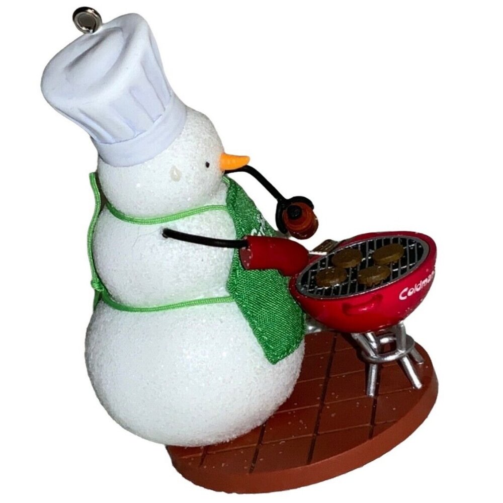 2008 Hallmark Keepsake Ornament Grillin and Chillin  Snowman on Coldman Grill - Picture 4 of 8